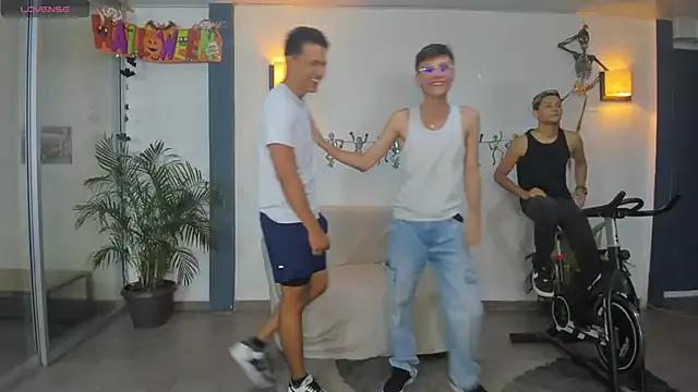 StripChat Playhardsexx Playhardsexx from StripChat