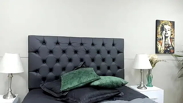 Robin_Rief from StripChat