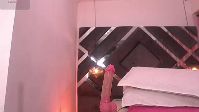 Masturbate to Sam_lewins, she wants to masturbate for you sam_lewins from StripChat