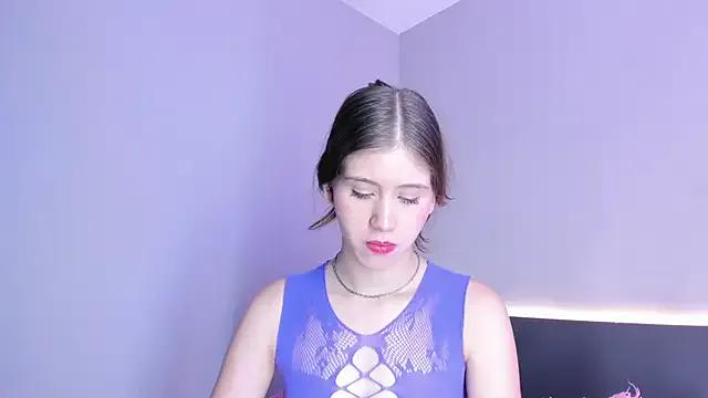 Sexy Sara__jones_gh wants you to fuck her body now sara__jones_gh from StripChat