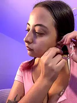 Watch SarahCastro1_, she wants to masturbate for you SarahCastro1_ from StripChat