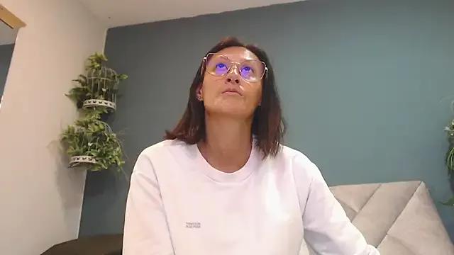 SharisWillian from StripChat