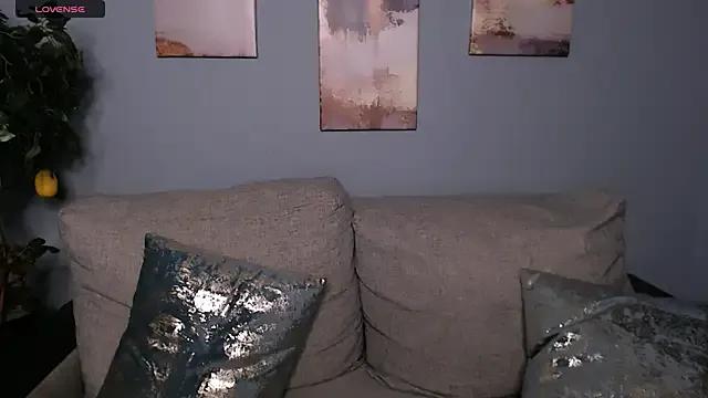 Slutty SophieAsh wants you to fuck her body now SophieAsh from StripChat