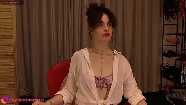 SophieCharm from StripChat