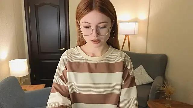 Susan_Gardner from StripChat