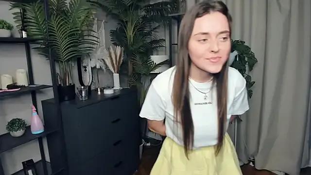 Slutty ThelmaJusto wants you to fuck her body now ThelmaJusto from StripChat