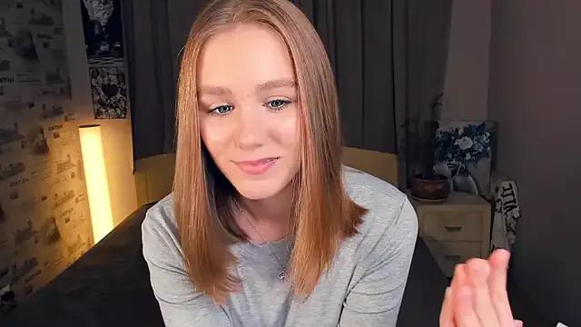 Try sweet camwhore TienKnous TienKnous from StripChat